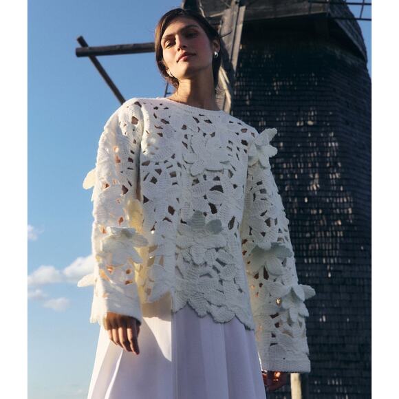 RARE!!! ZARA Cut Out Sweater NWT - Picture 5 of 16